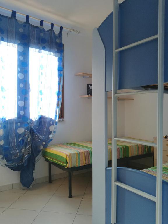 Apartamento Casa Letizia Porto Pino Exterior foto
