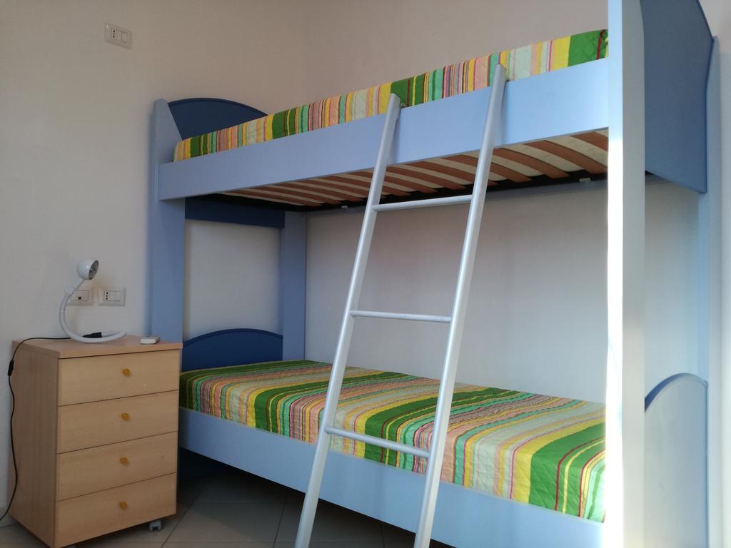 Apartamento Casa Letizia Porto Pino Exterior foto