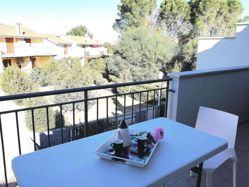 Apartamento Casa Letizia Porto Pino Exterior foto