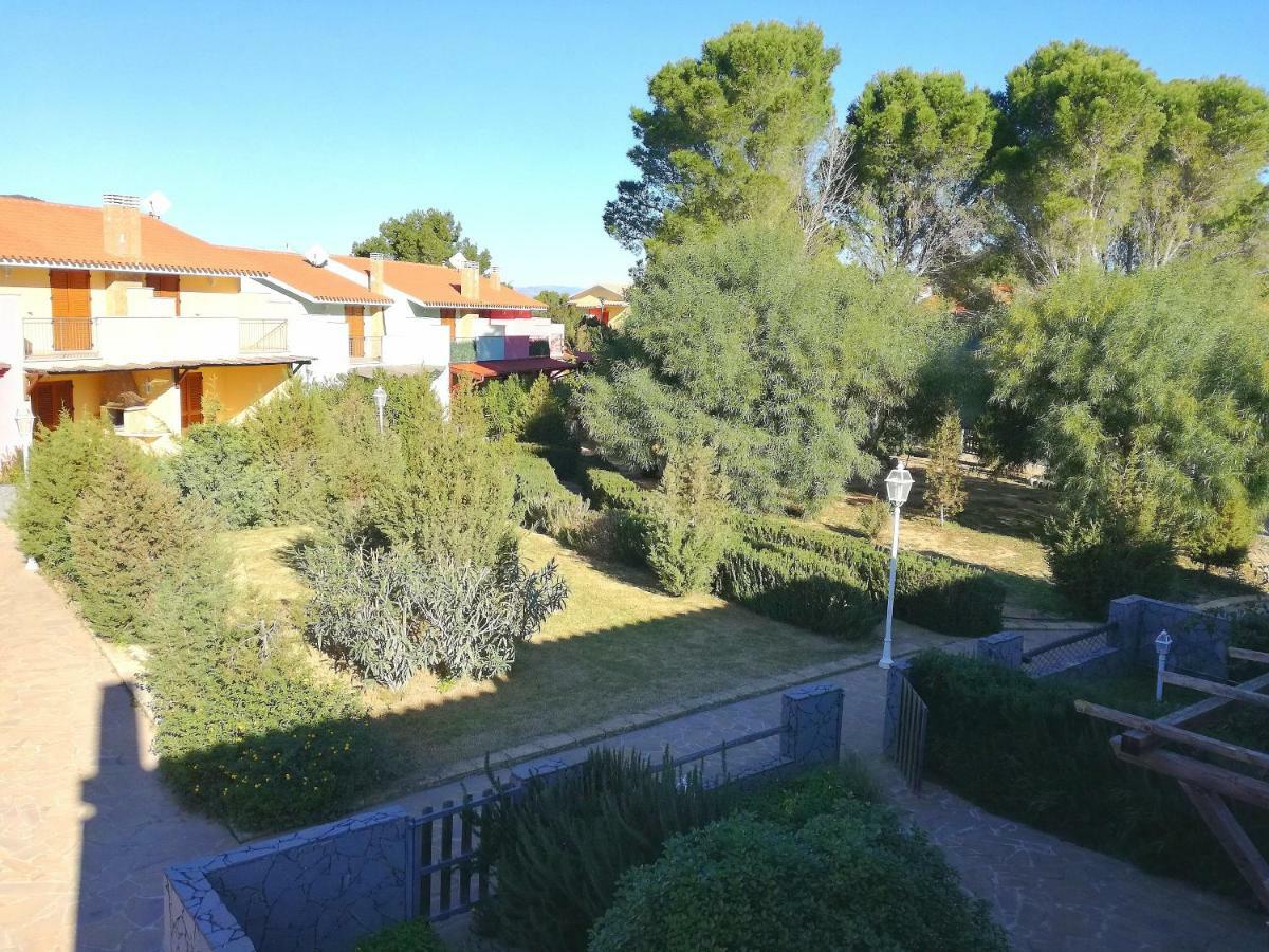 Apartamento Casa Letizia Porto Pino Exterior foto