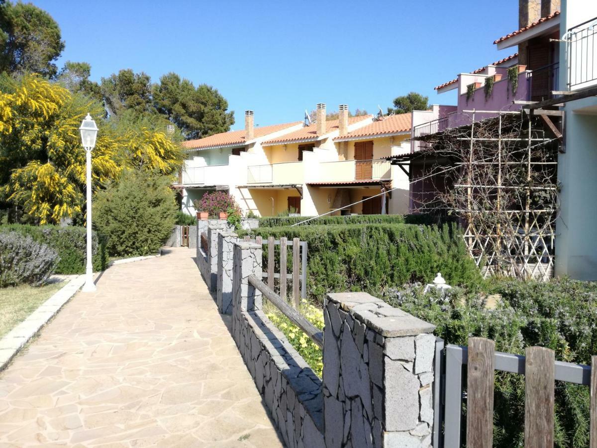 Apartamento Casa Letizia Porto Pino Exterior foto